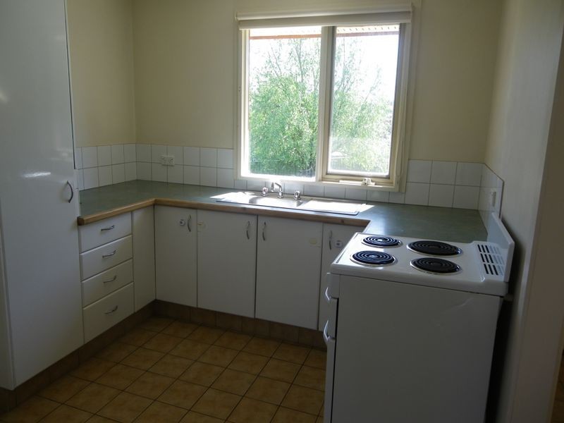 5 Kielpa Place, Bega NSW 2550