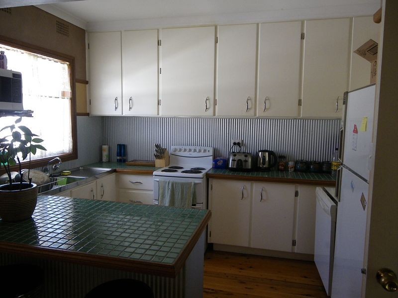 17 Norman Avenue, Bega NSW 2550