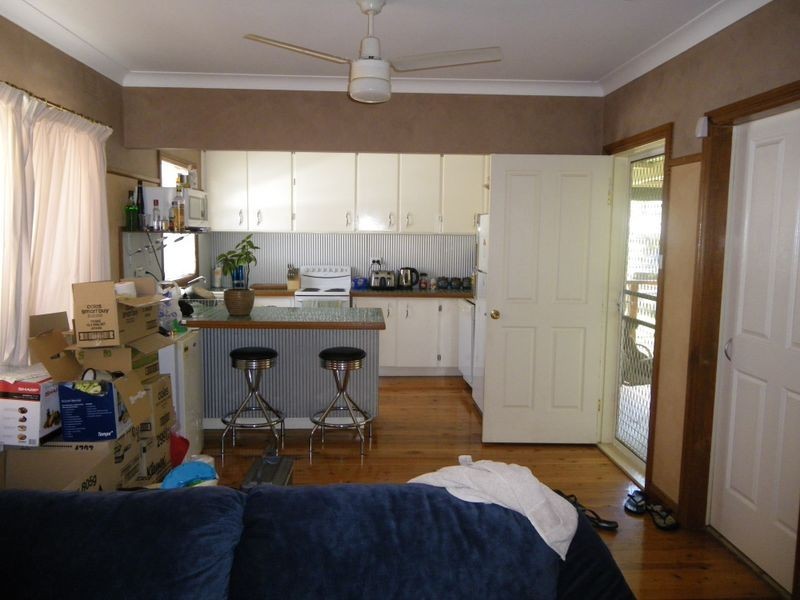 17 Norman Avenue, Bega NSW 2550