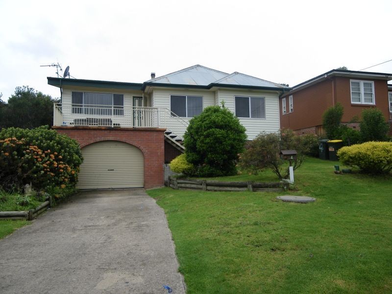 4 Wallace Street, Bega NSW 2550