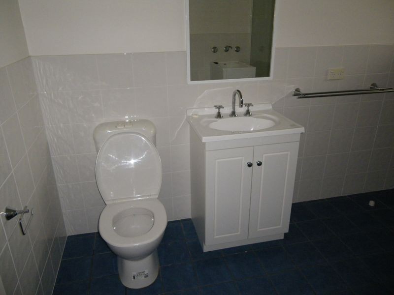 19 Fairview Street, Bega NSW 2550