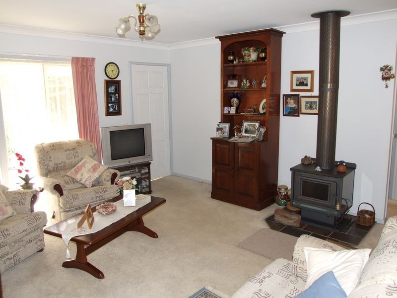 11 Gordon Street, Quaama NSW 2550