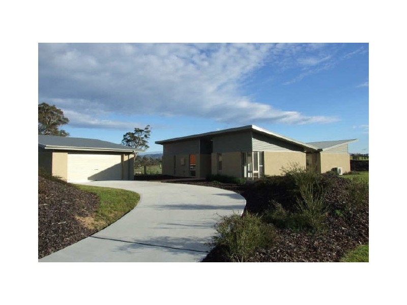 46 Glen Mia Drive, Bega NSW 2550