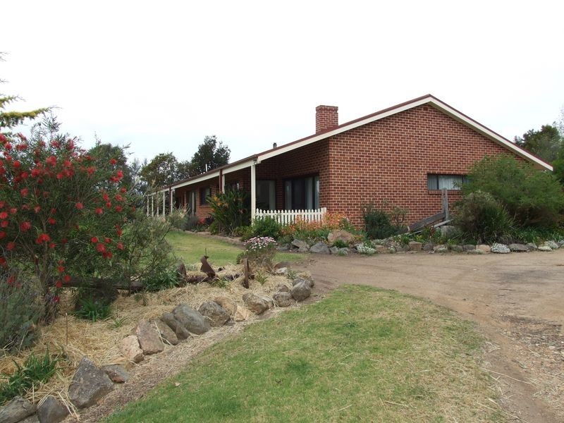 171 Briand Road, Bega NSW 2550