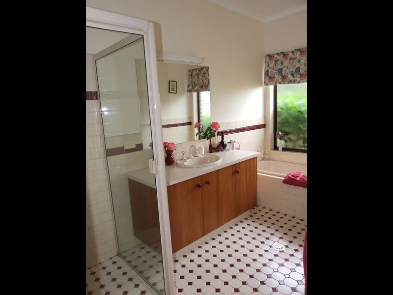 171 Briand Road, Bega NSW 2550