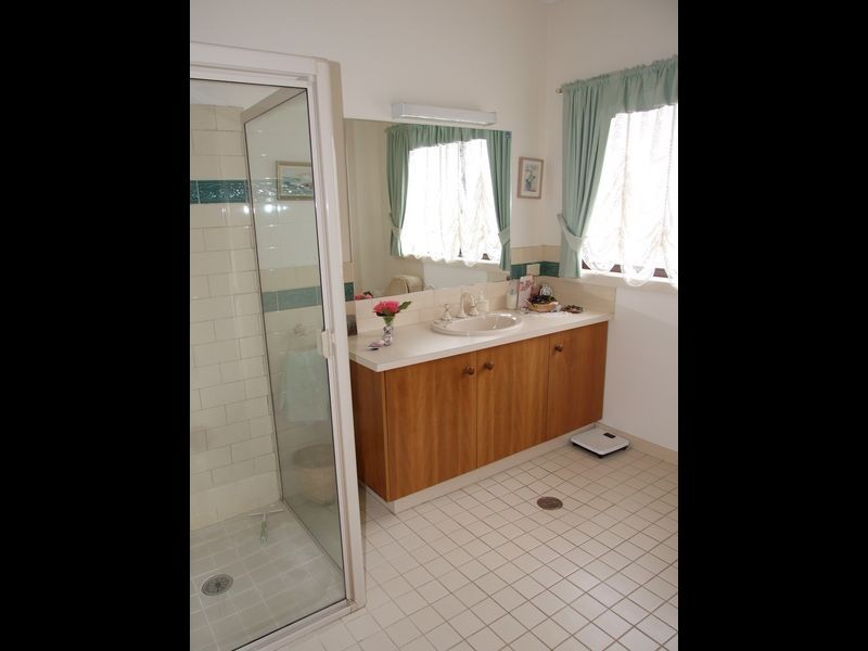 171 Briand Road, Bega NSW 2550