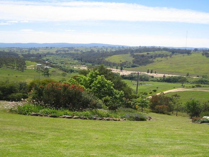 171 Briand Road, Bega NSW 2550