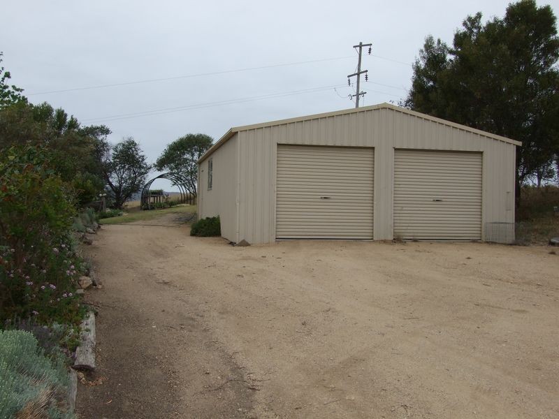 171 Briand Road, Bega NSW 2550