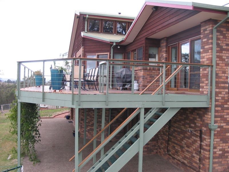 72 Gillcrest Drive, Bega NSW 2550