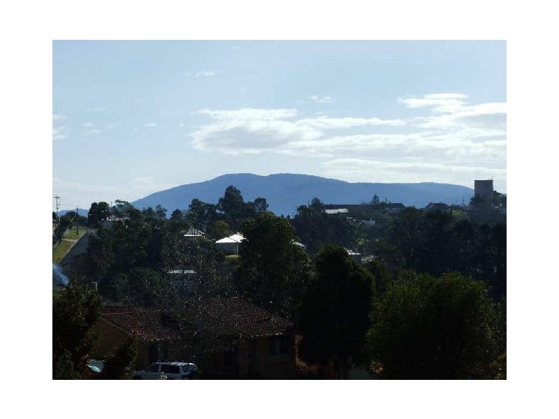 10 Hart Crescent, Bega NSW 2550