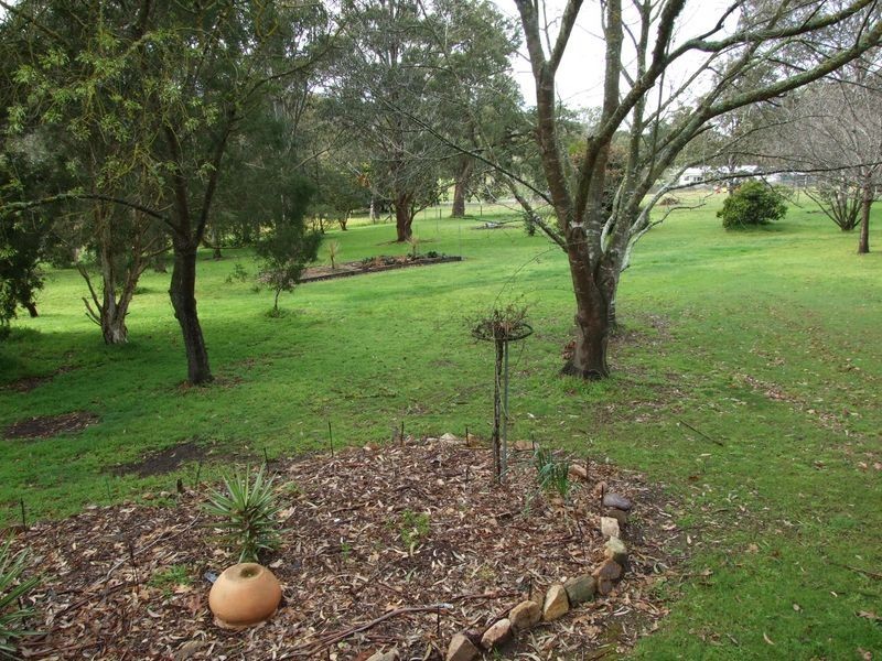 12 Corridgeree Road, Bega NSW 2550