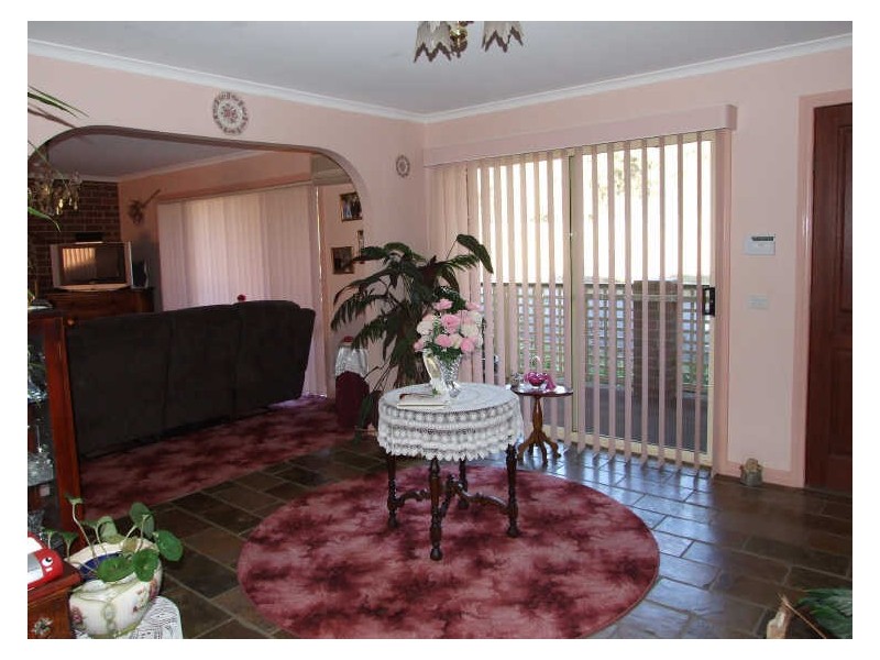 37 Princes Highway, Wolumla NSW 2550