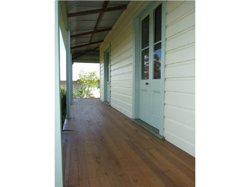 65 Carp Street, Bega NSW 2550