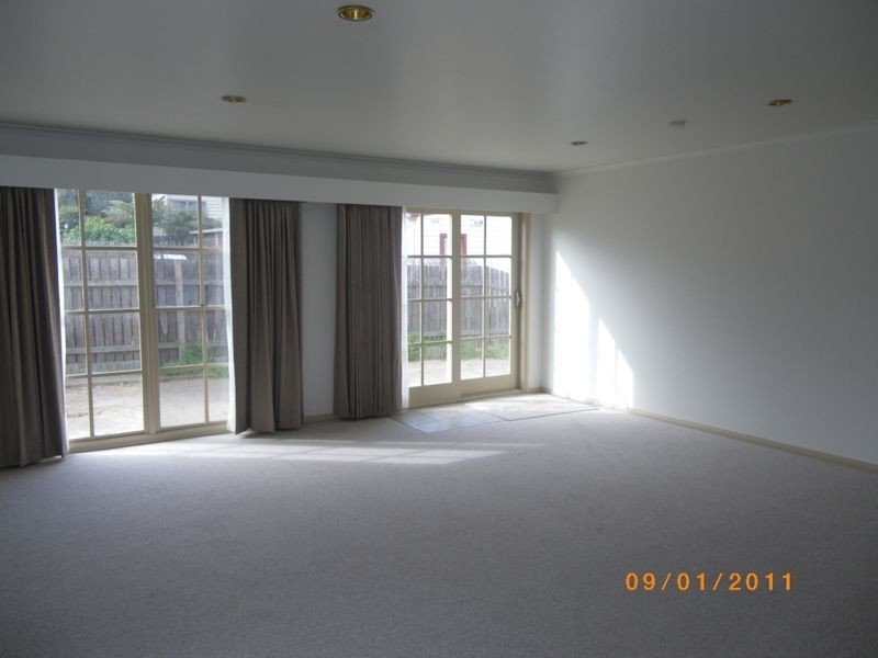 79 East Street, Bega NSW 2550