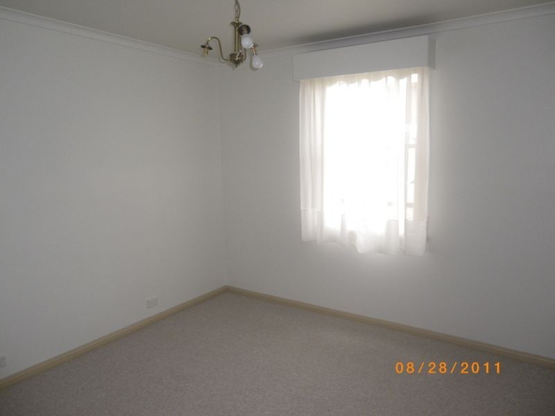 79 East Street, Bega NSW 2550