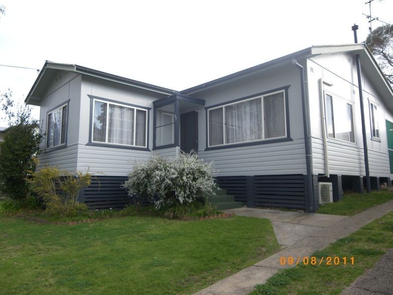 57 Meringo Street, Bega NSW 2550