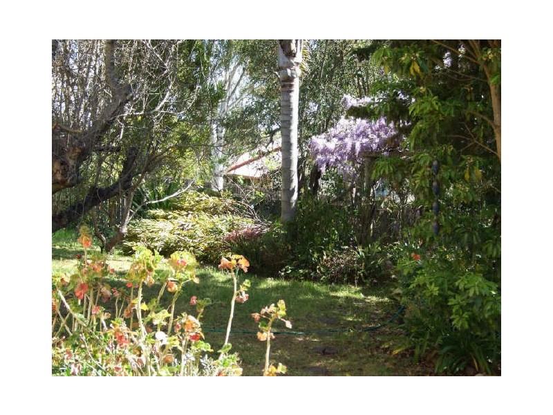 4 Parbery Crescent, Bega NSW 2550