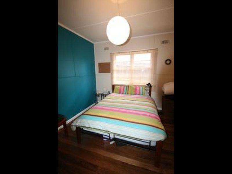 28 Fairview Street, Bega NSW 2550