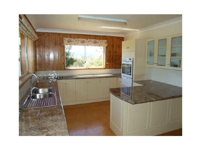 146 Snowy Mountains Highway, Bega NSW 2550