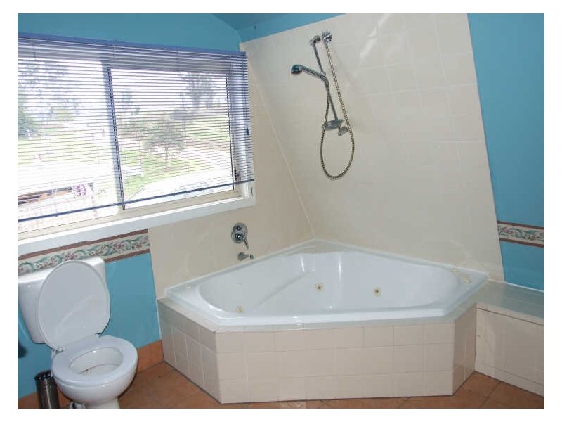 90 Cherry Lane, Wolumla NSW 2550