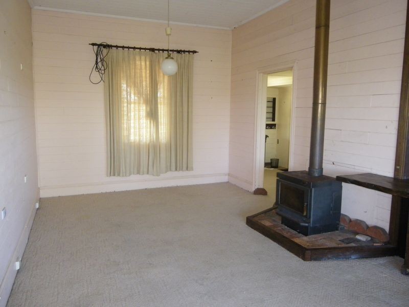 48 Belmore Street, Bega NSW 2550