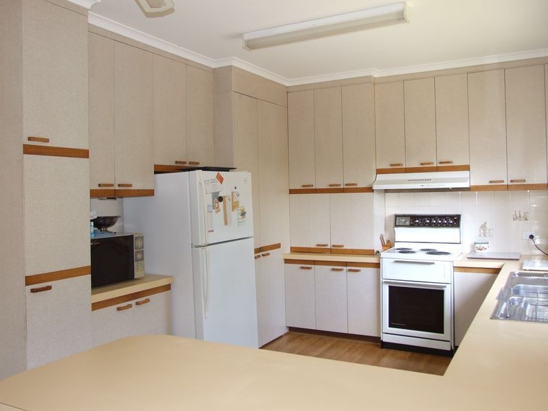 93 Parker Street, Bega NSW 2550