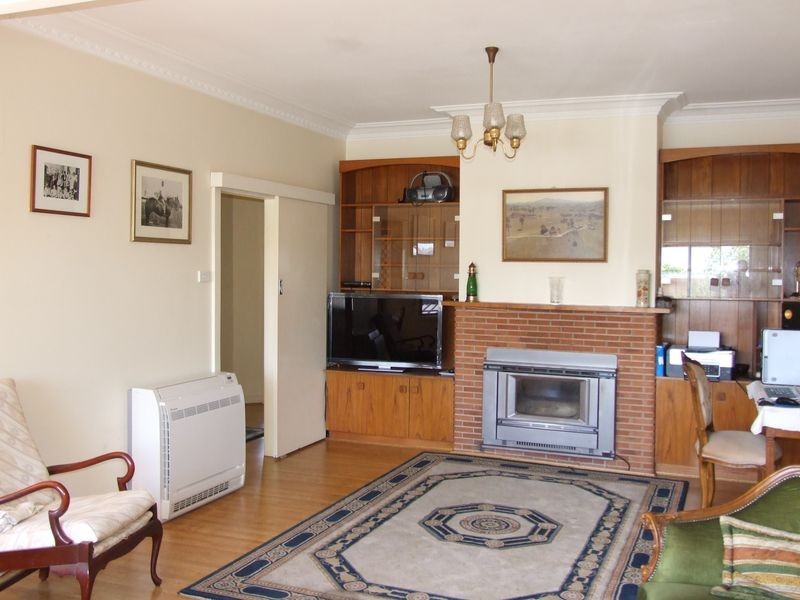 93 Parker Street, Bega NSW 2550