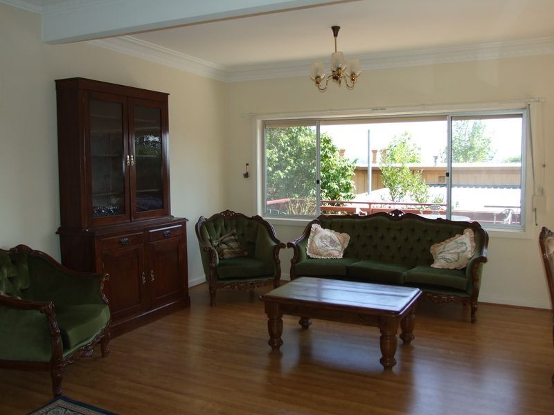 93 Parker Street, Bega NSW 2550