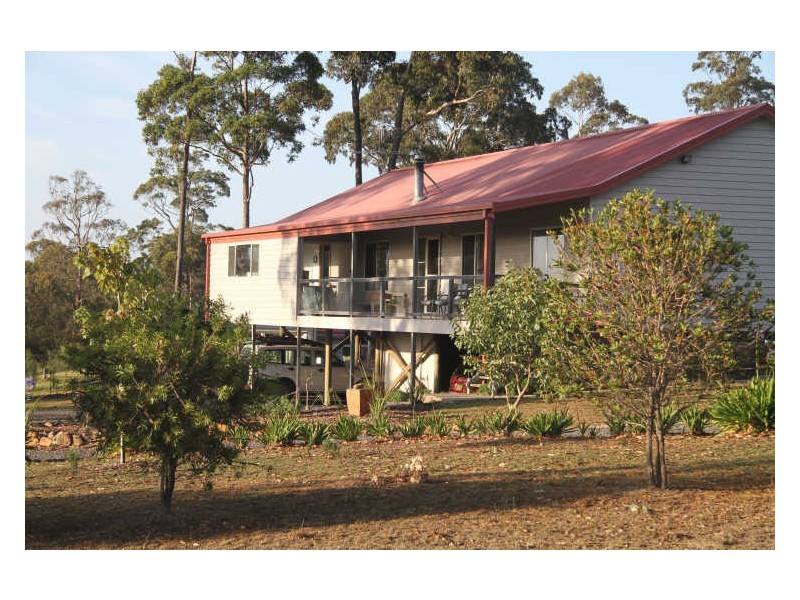 35 Emerald Crescent, Wallagoot NSW 2550