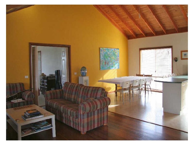 35 Emerald Crescent, Wallagoot NSW 2550