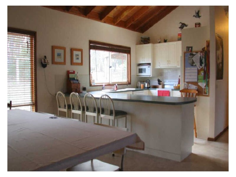 35 Emerald Crescent, Wallagoot NSW 2550
