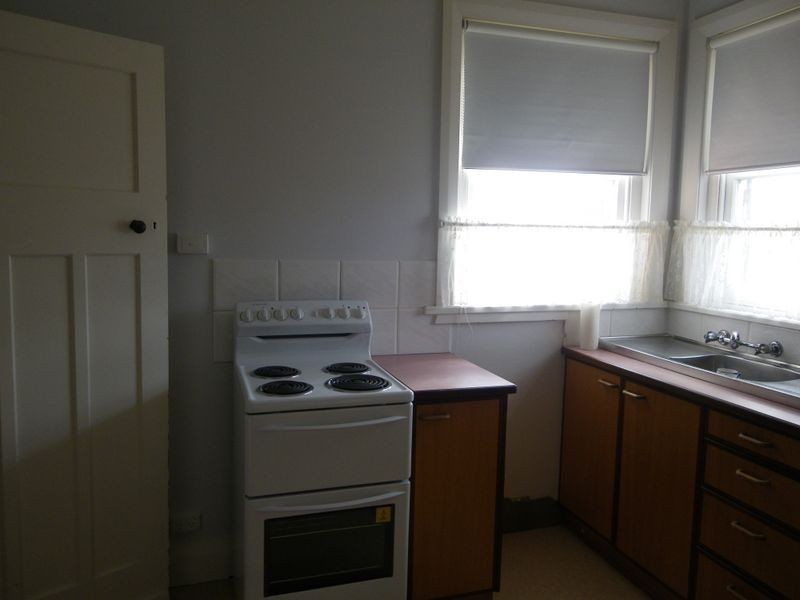 42 Hill Street, Bega NSW 2550