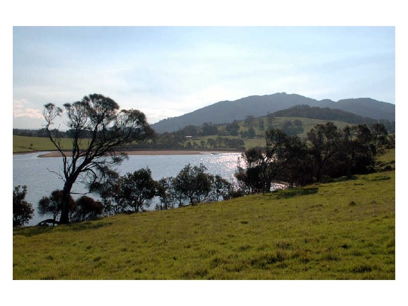 “Lustleigh Park”/90 Sherringham Lane, Central Tilba NSW 2546