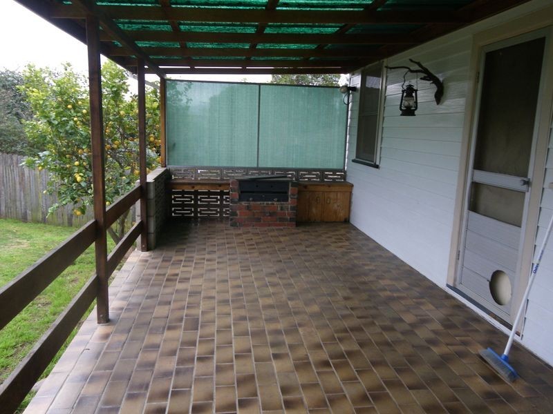 5 Dowling Street, Bega NSW 2550