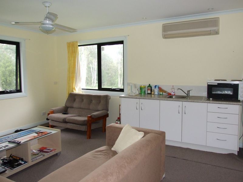 313 Reedy Swamp Road, Tarraganda NSW 2550