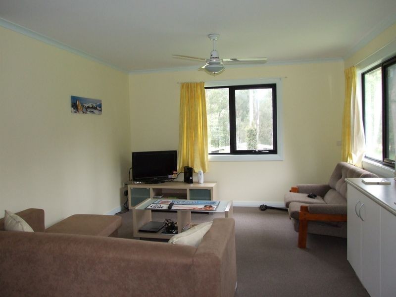 313 Reedy Swamp Road, Tarraganda NSW 2550