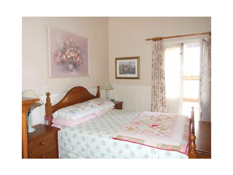 Bega NSW 2550