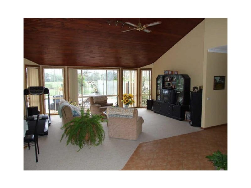 Bega NSW 2550