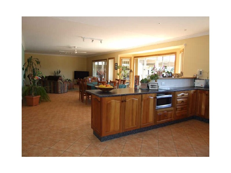 Bega NSW 2550