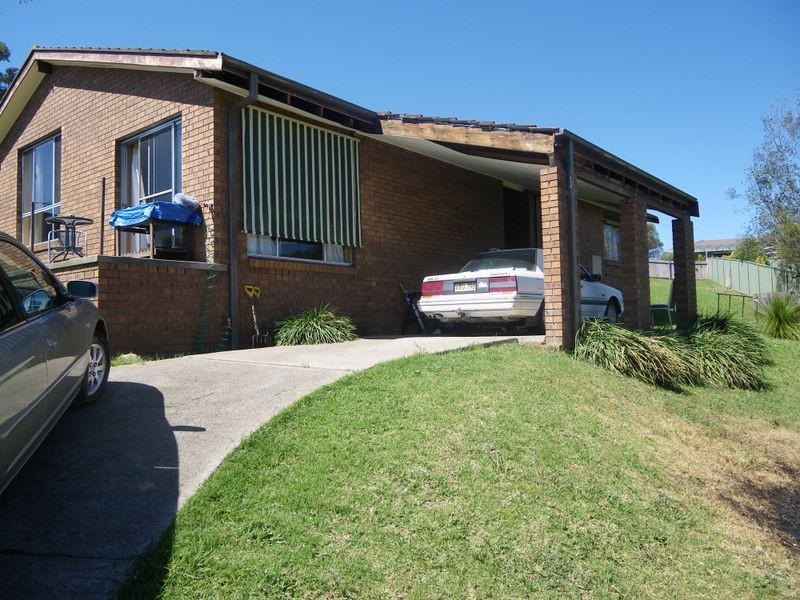 14 Laws Drive, Bega NSW 2550