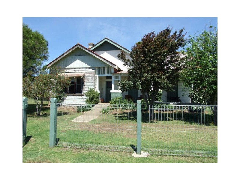 ‘Sunnyvilla”/201 South Wolumla Road, Wolumla NSW 2550