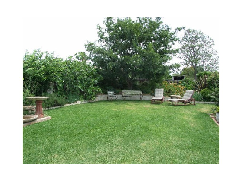 Bega NSW 2550