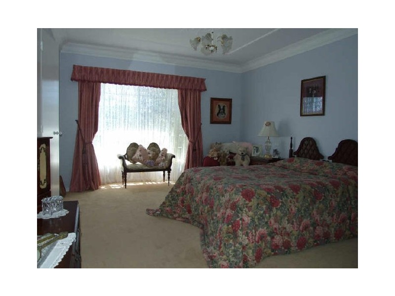 50 Mountview Close, Bega NSW 2550