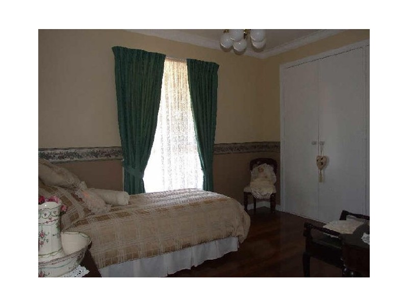 50 Mountview Close, Bega NSW 2550