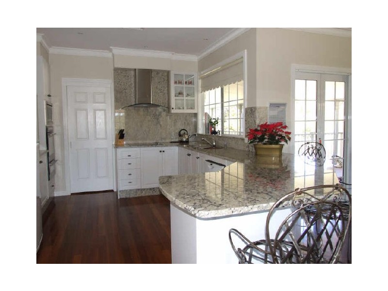 50 Mountview Close, Bega NSW 2550