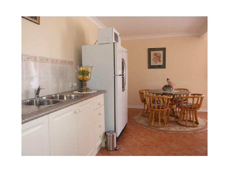 50 Mountview Close, Bega NSW 2550