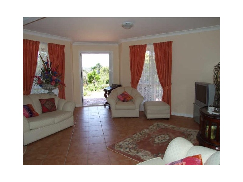 50 Mountview Close, Bega NSW 2550