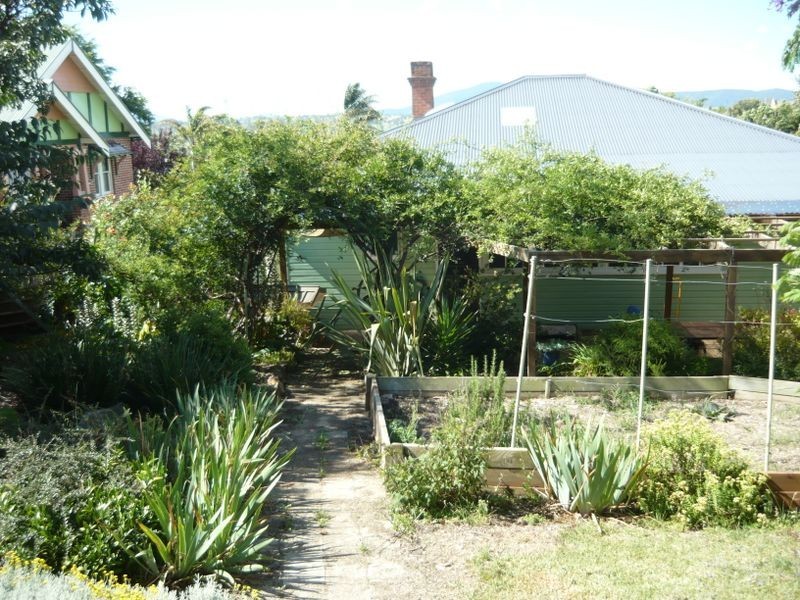 16 High Street, Bega NSW 2550