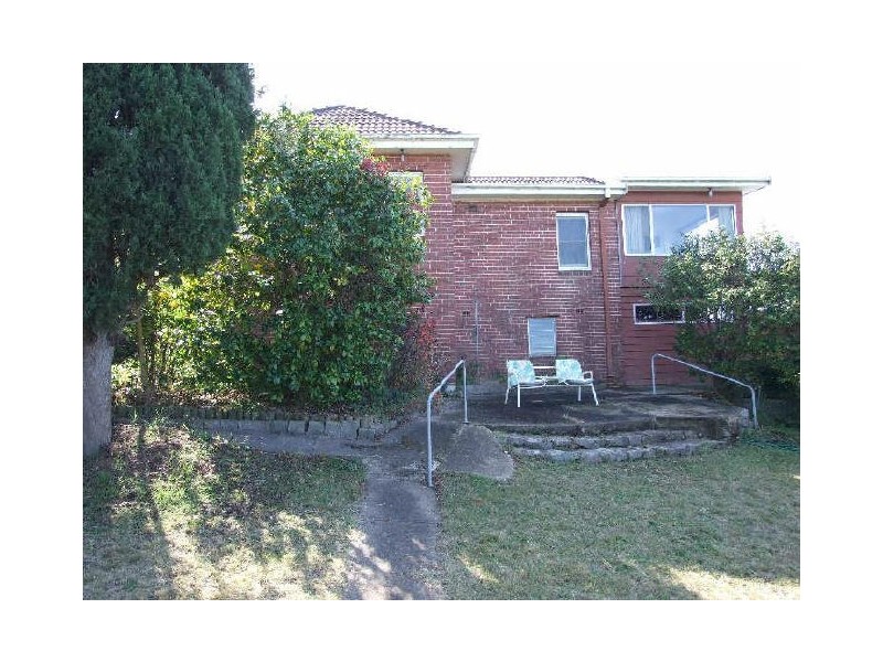 6 Belmore Street, Bega NSW 2550