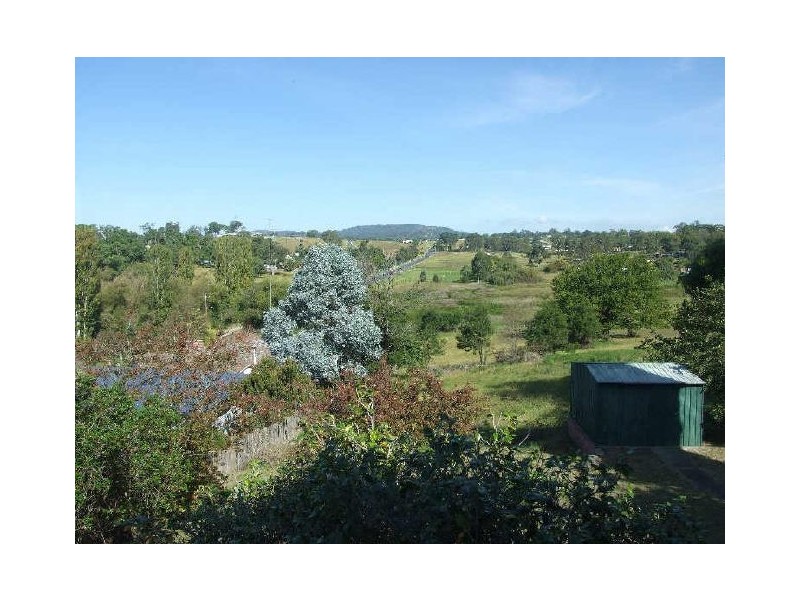 6 Belmore Street, Bega NSW 2550